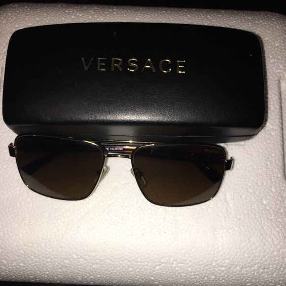 Versace sunglasses - Picture 1 of 4